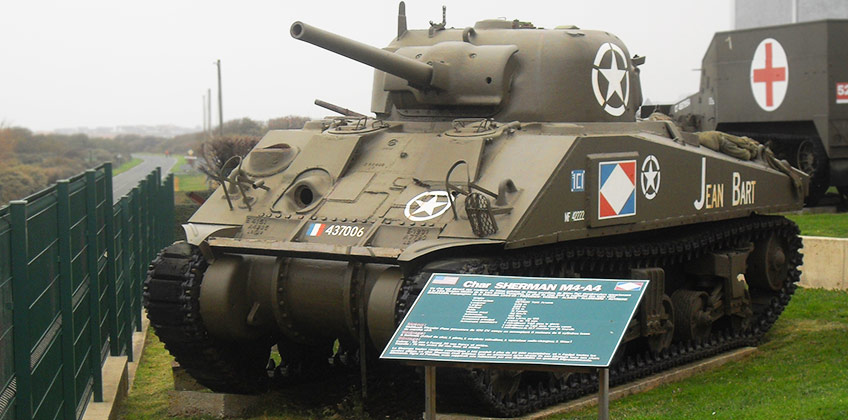 Американский танк Sherman M4A4 во французском музее