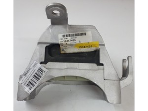 13347455 (GM) Опора двигуна праваChevrolet Orlando 10-18 Chevrolet Cruze 09-17