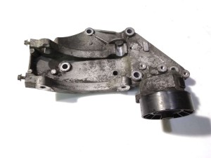 9650034280 (PEUGEOT) Кронштейн генератораFiat Scudo 07-16 Peugeot 407 03-11