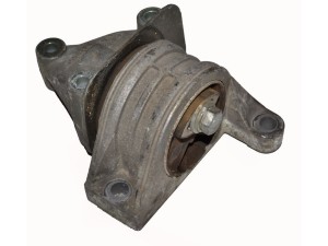 1335128080 (FIAT) Опора двигуна праваFiat Ducato 02-06 Peugeot Boxer 02-06 Citroen Jumper 02-06