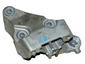 504105914 (FIAT) Кронштейн подушки двигуна правийFiat Ducato 06-14 Peugeot Boxer 06-14 Citroen Jumper 06-14