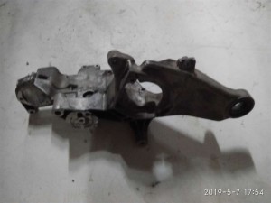 60654452 (ALFA ROMEO) Кронштейн промвалаAlfa Romeo 156 97-07 Alfa Romeo 159 05-11