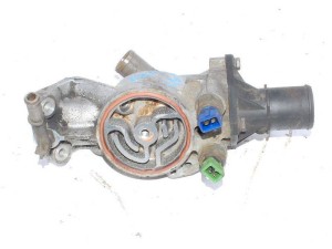 9628743488 (FIAT) Корпус термостата под 2 датчикаFiat Scudo 95-07 Peugeot Expert 95-07 Citroen Jumpy 95-07