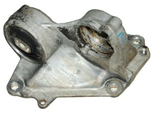 1472338080 (FIAT) Кронштейн промвалаFiat Scudo 95-07 Peugeot Expert 95-07 Citroen Jumpy 95-07