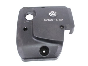 RA05342 (VW) Накладка двигателя декоративнаяVW Golf IV 97-03