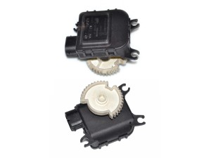 01328012022 (VW) Шаговый двигатель печкиVW Polo 02-09 VW Polo 09-18