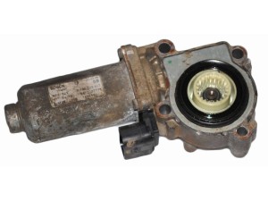 0130008507 (BMW) Електропривод роздавальної коробки 4.4MPI 32V, 3.0MPI 24V, 3.0TDI 24V, 4.8MPI 32VBMW X3 E83 04-10 BMW X5 E53 00-07