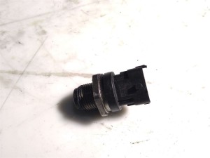 0281002706 (BOSCH) Датчик тиску палива в рейціFord Ka 08-16 Fiat Doblo 00-09 Opel Combo D 11-18