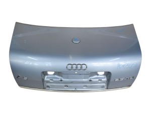 4B5827023T (AUDI) Крышка багажника седан -99Audi A6 97-04