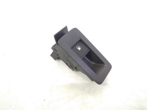 5M0959551A (VW) Кнопка відкриття лючка бакаVW Golf Plus 05-14