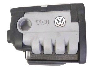 03G103967N 03G1039 (VW) Накладка двигуна декоративнаVW Golf Plus 05-14