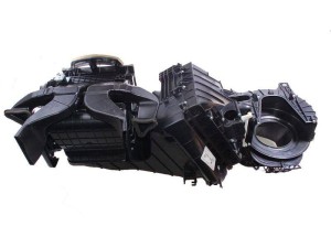 7L0820005EB (PORSCHE) Корпус печки климатконтрольPorsche Cayenne 02-10