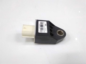 959200U000 (HYUNDAI) Датчик удара боковойHyundai Avante MD 10-15 Hyundai i-40 11-18 Hyundai Elantra MD 11-16