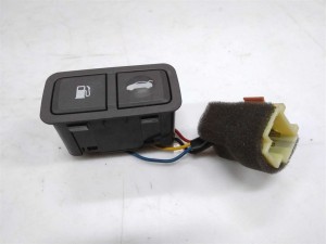 937003S000RAS (HYUNDAI) Кнопка открытие багажника из салонаHyundai Sonata YF 09-14