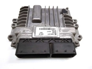 96951477 (CHEVROLET) Блок електронний управління двигуномChevrolet Cruze 09-17