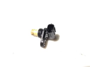 PE0118221 (MAZDA) Датчик положення колінвалуMazda 3 13-19 Mazda 6 12- Mazda CX-5 12-17