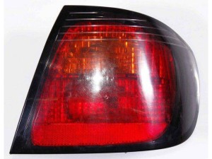 26550-9F500 (NISSAN) Фонарь правый 99-Nissan Primera P11 96-02