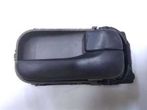 80670BN820 (NISSAN) Ручка двери внутренняя праваяNissan Almera N16 00-06