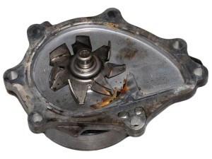 1610009340 (TOYOTA) Помпа системи охолодження 06-Toyota RAV4 05-13 Toyota Avensis 03-10 Lexus IS 05-13