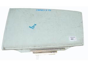 6810402080 (TOYOTA) Стекло двери задней левой хэтчбекToyota Corolla 02-07