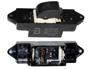 MR587944 (MITSUBISHI) Кнопка склопідйомника