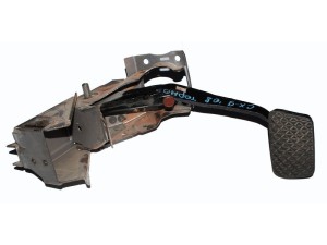 EG2143300B (MAZDA) Педаль тормоза АКПП металл