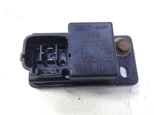 8594233010 (TOYOTA) Реле омивача фарToyota RAV4 00-05 Toyota Land Cruiser 100 98-07 Lexus LX470 98-07