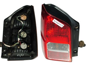 26555EB300 (NISSAN) Ліхтар лівийNissan Pathfinder R51 04-14