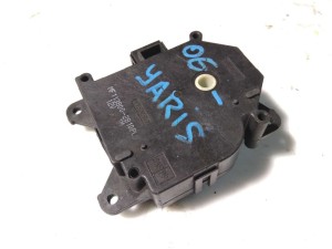 1138002810 (TOYOTA) Шаговый двигатель печкиToyota Yaris 05-12