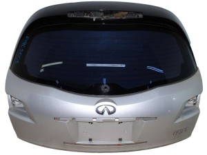 90010CM90A (INFINITI) Крышка багажника стекло