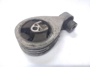 820027722 (NISSAN) Опора КППNissan Qashqai 07-14