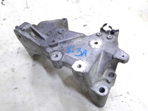 112314BA0B (NISSAN) Кронштейн подушки двигуна правийNissan X-Trail T32 14-21