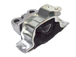 FT52465 (FAST) Опора двигуна ліваFiat 500L 12-22 Fiat Grande Punto 05-10 Alfa Romeo MiTo 08-18