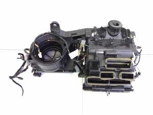 EG9H19B555CC (FORD) Корпус печки с кондиционером климатконтрольFord Mondeo V 13-20 Ford Fusion 13-20