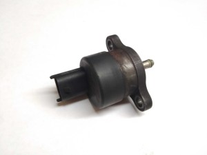 0281002445 (BOSCH) Регулятор давления топливаHyundai Getz 02-10