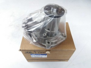 2510042700 (MOBIS) Помпа системы охлажденияHyundai H-1 07-21 Hyundai H-1 04-07 Kia K2500 12-