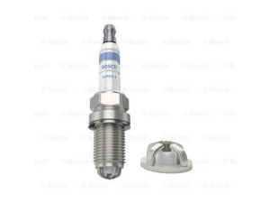 0 241 242 801 (BOSCH) Свіча запалюванняAudi A4 04-08 Skoda Octavia A5 04-13 Renault Megane III 09-16