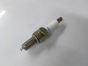 46521530 (FIAT) Свеча зажиганияAlfa Romeo 156 97-07 MASERATI QUATTROPORTE 03-12 Ferrari F430 04-09