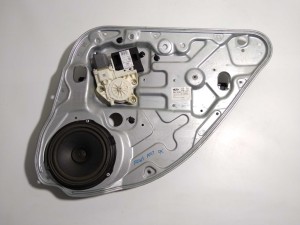 1369785 (FORD) Стеклоподъемник задний правый электрическийFord Focus II 04-11