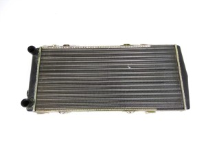 6U0121253 (SKODA) Радіатор рідини ГПКVW Caddy II 95-04