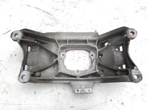 8K0399263BH (AUDI) Кронштейн подушки АКППAudi Q5 08-16