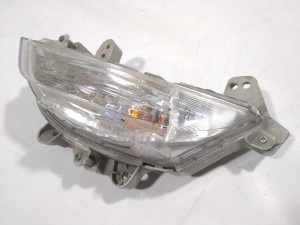 B45A51350 (MAZDA) Поворотник правийMazda 3 13-19