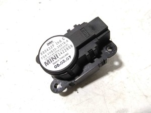 64119286871 (MINI) Шаговый двигатель печкиMini Cooper R56 07-14