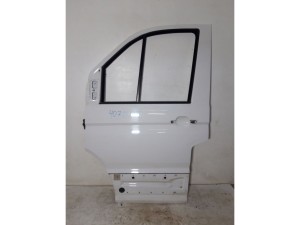 7C0831055G (VW) Дверь передняя леваяVW Crafter 16-