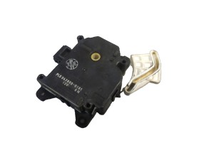 0638000181 (TOYOTA) Шаговый двигатель печки 5 пиновToyota RAV4 05-13