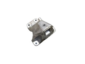 22116793004 (BMW) Кронштейн подушки двигуна правоїBMW 5 F10-18 10-17