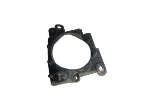 8148242030 (TOYOTA) Кронштейн ПТФ лівоїToyota RAV4 18-