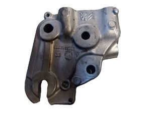 9805300680 (PEUGEOT) Кронштейн двигателя правыйPeugeot Expert 07-16