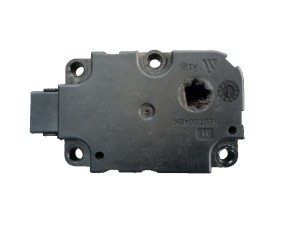 CZ113930-1640 (AUDI) Шаговый двигатель печки 4 пинаAudi A6 11-18