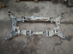 554008H700 (NISSAN) Балка задней подвески голаяNissan X-Trail T30 00-09